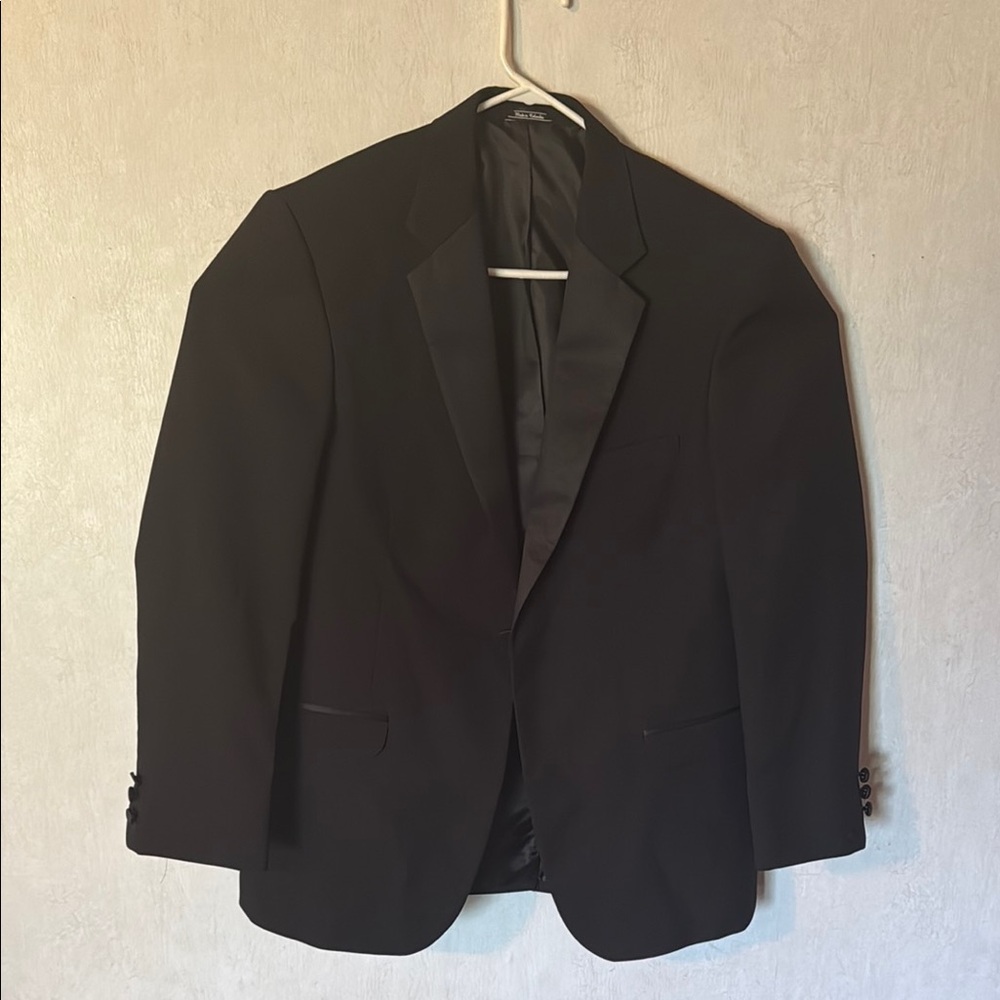 Black Blazer with Notched Lapels and Modern Cut